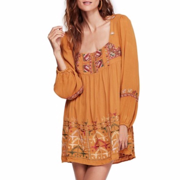 Free People Dresses & Skirts - Free People Rhiannon Embroidered Babydoll Dress